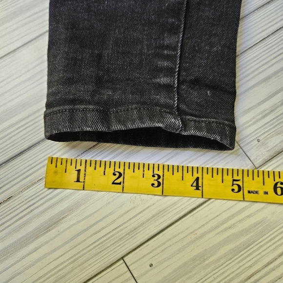 Everlane High Rise Skinny Jeans in Distressed Black Size 30 Regular - Picture 12 of 13